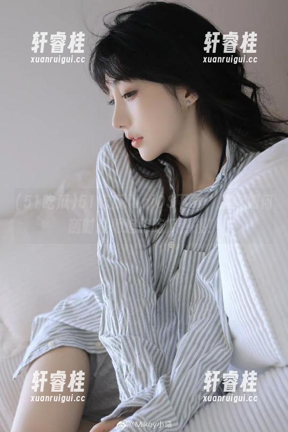 51吃瓜funiOS下载，教你如何随时随地追踪吃瓜热搜！