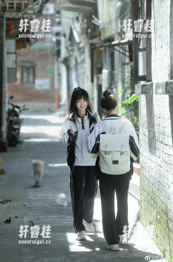 在线逛“51在线吃瓜”，和朋友们免费讨论最新的八卦新闻吧