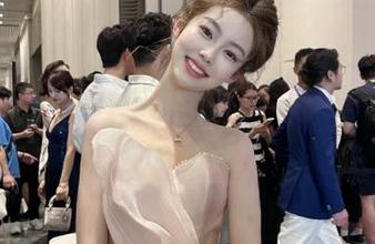 52cg首页带你吃遍瓜田，精彩分享尽在其中