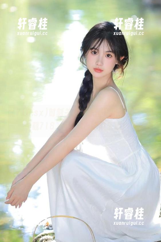 时刻关注娱乐圈动态，赶快下载718.sx，尽享吃瓜乐趣！