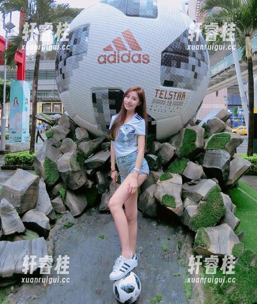 hlw hlw上分享各种吃瓜趣闻,带你一起了解娱乐圈!
