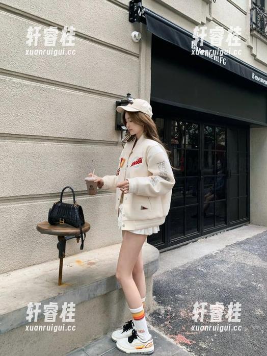 你知道明星黑料网站的地址吗？点击这里，一起揭秘娱乐圈秘闻！
