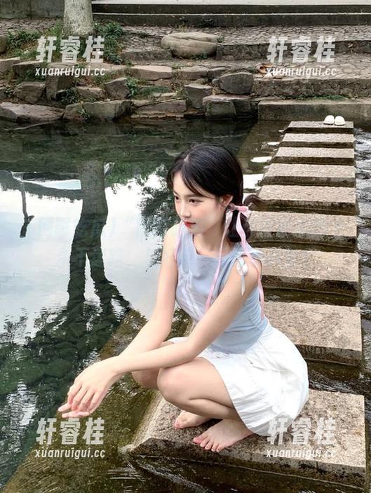 “网曝吃瓜”让你在吃瓜路上永不迷路，与好友一起乐享八卦！