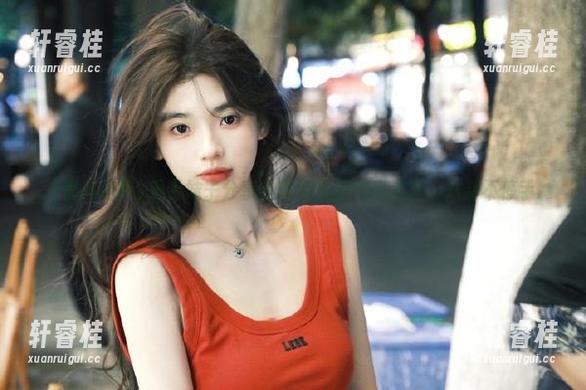 观看妹子分享的最新黑料吃瓜资源，八卦不停手