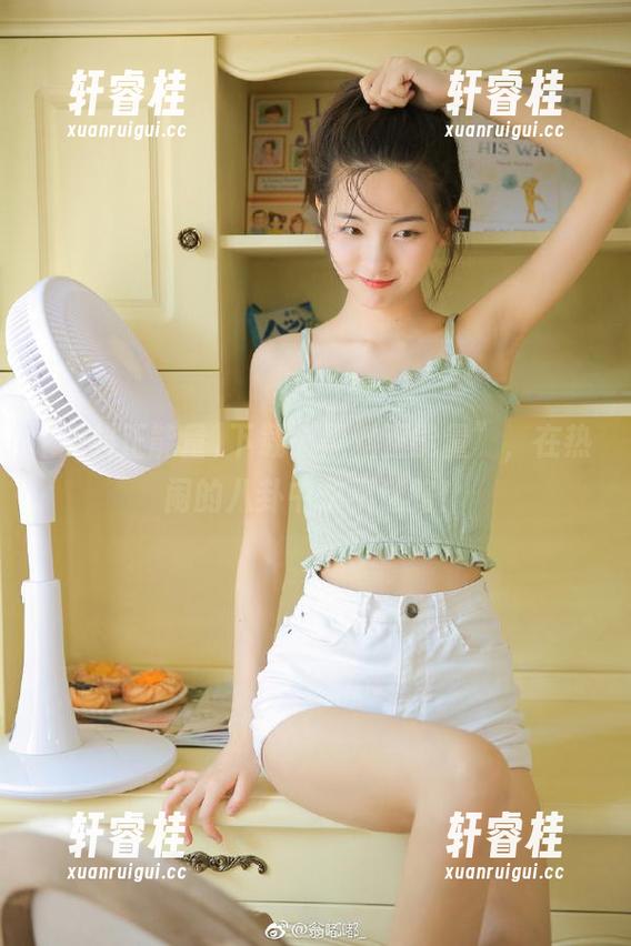 下载“黑料正能量”，在热闹的八卦中永不迷路！