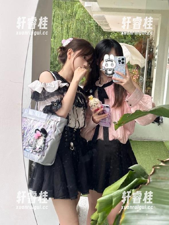 在黑料社在线最新吃瓜，快收藏这个网址，第一时间了解到红毯背后的真相！