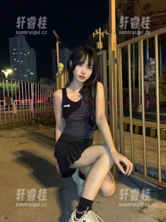 男生专属黑料网下载资源，快速掌握最新娱乐黑料